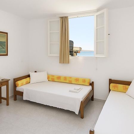 Beachfront Bocamviglies Rooms - Naoussa Bespoke View 外观 照片
